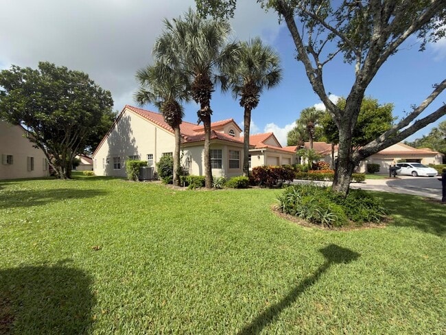 Building Photo - 7922 Sandy Pointe Dr