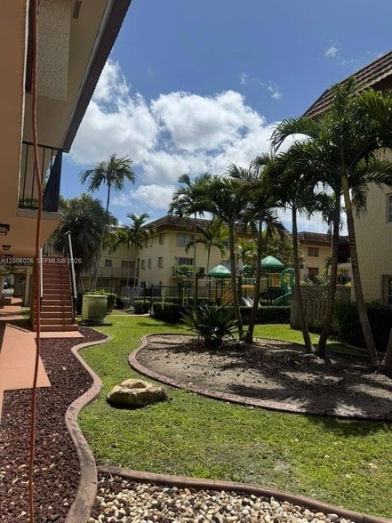 Building Photo - 8500 SW 109th Ave