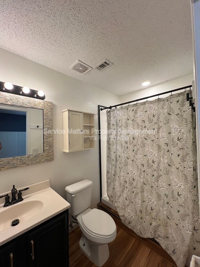 Building Photo - 6933 Javid Rd