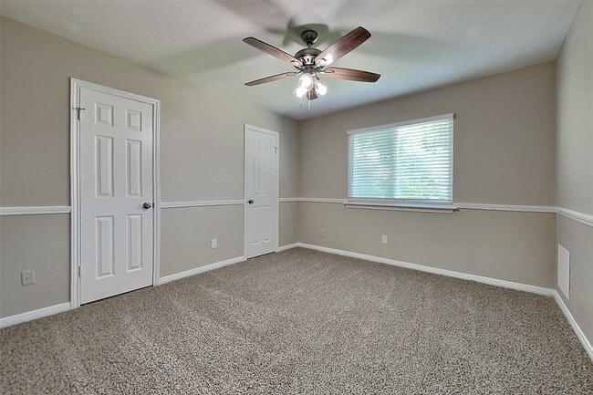 Building Photo - 2330 Wren Meadow Rd