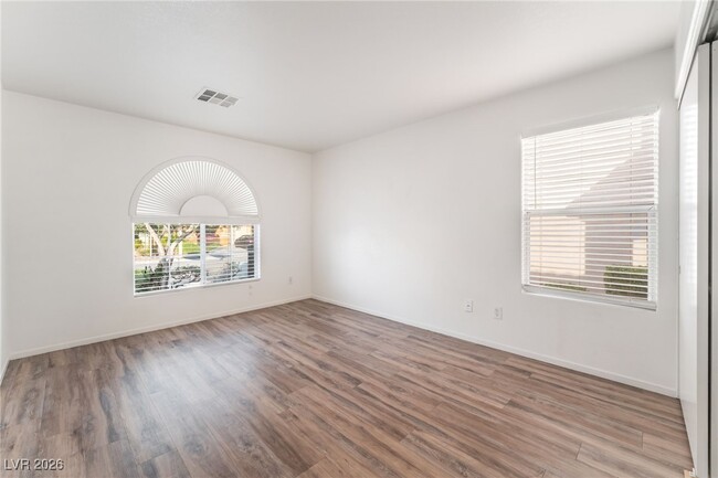 Building Photo - 10667 April Rose Ct