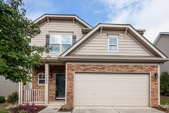 Building Photo - 11723 Sweetbriar Ridge Dr