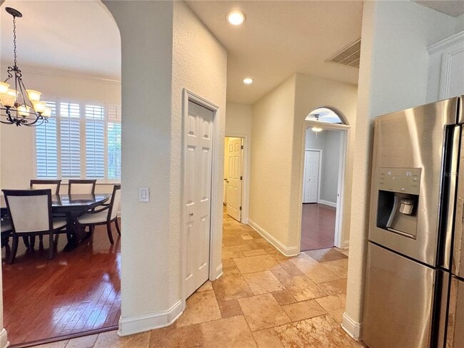 Building Photo - 27130 Firebush Dr