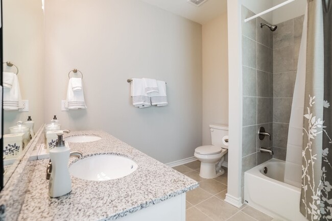 Floorplan - The Residences at Rayzor Ranch