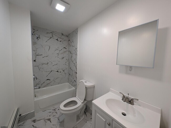 Building Photo - 1115 N Ohio Ave