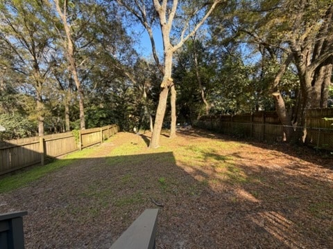 Building Photo - 411B Redwood Ave