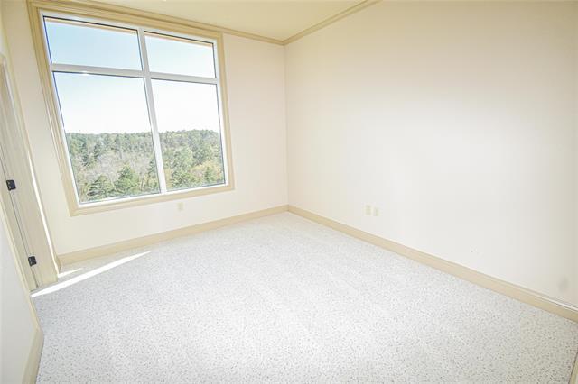 Building Photo - 2801 Wexford Dr