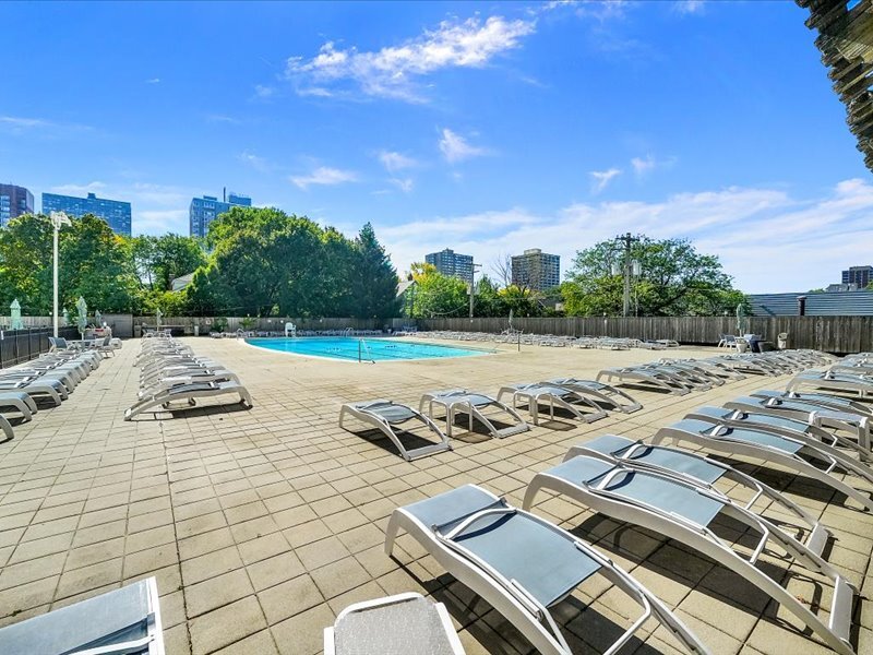 Building Photo - 4250 N Marine Dr
