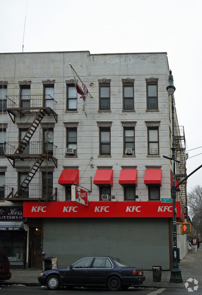 Primary Photo - 5223 5th Ave 7