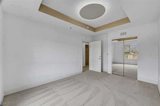 Building Photo - 30 Strada Di Villaggio