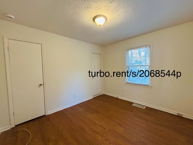 Building Photo - 7062 Felton Ln