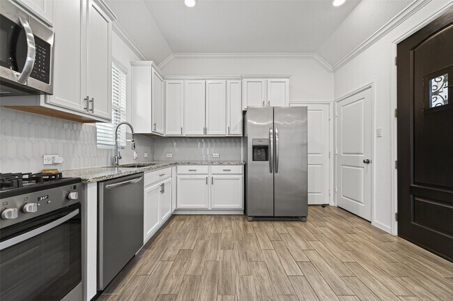 Building Photo - 9626 Dancing Grass Dr