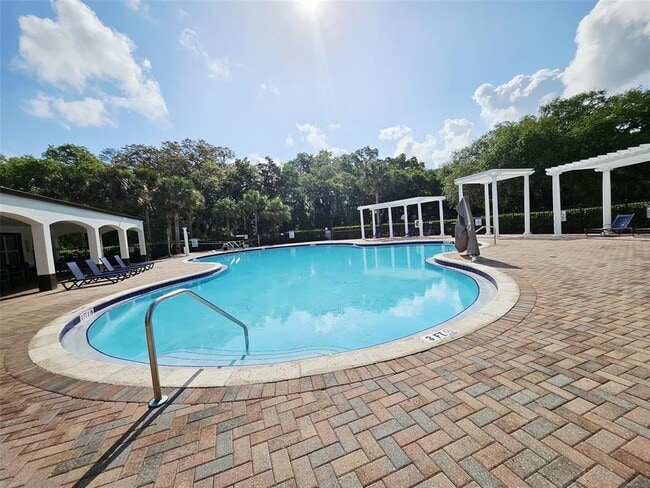 Building Photo - 3102 Camino Real Dr N