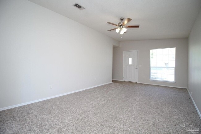 Building Photo - 509 Wood Crest Way