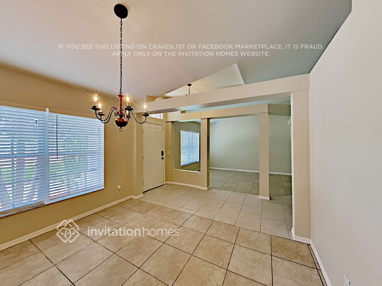 Building Photo - 3321 SW Savona Blvd