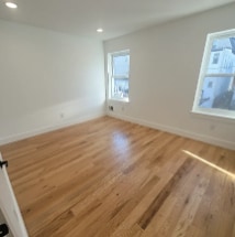 Building Photo - 11 S 17th St