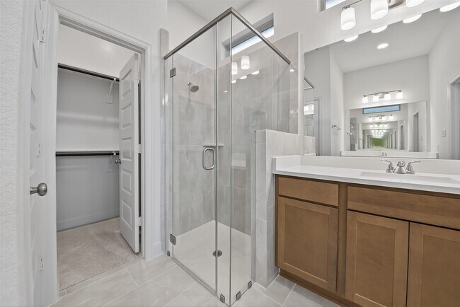 Building Photo - 27210 Butterfly Mint Ln