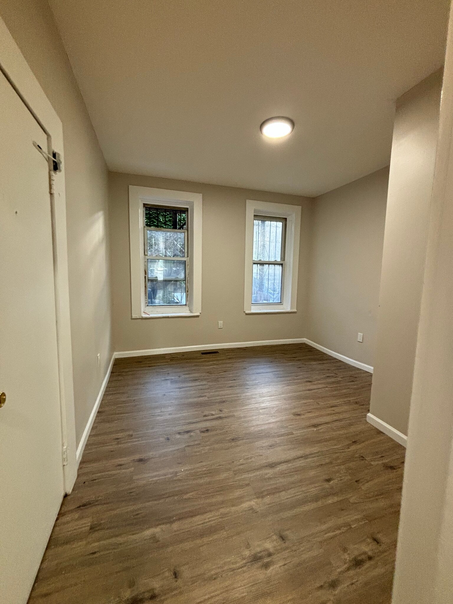 Unit 1R - 78 Stone St