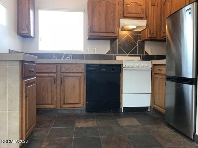 Building Photo - 445 Stewart St