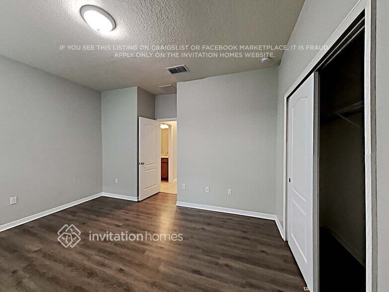 Building Photo - 3932 Eternity Cir