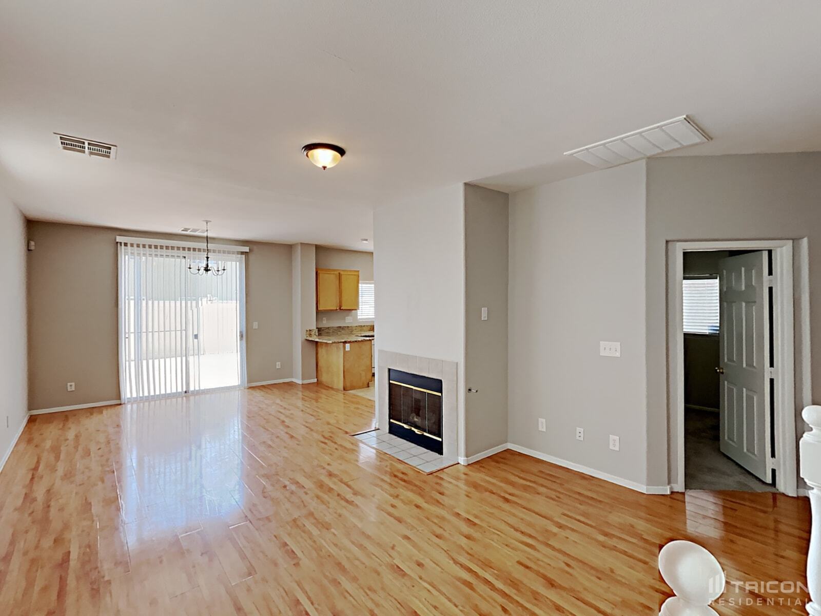 Building Photo - 4207 English Walnut Ct