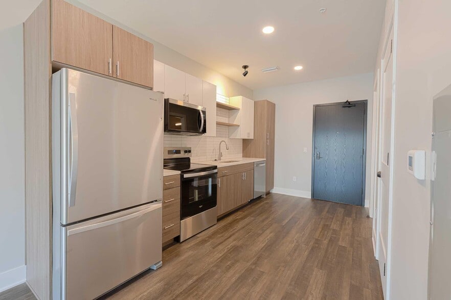 Building Photo - The Arthur