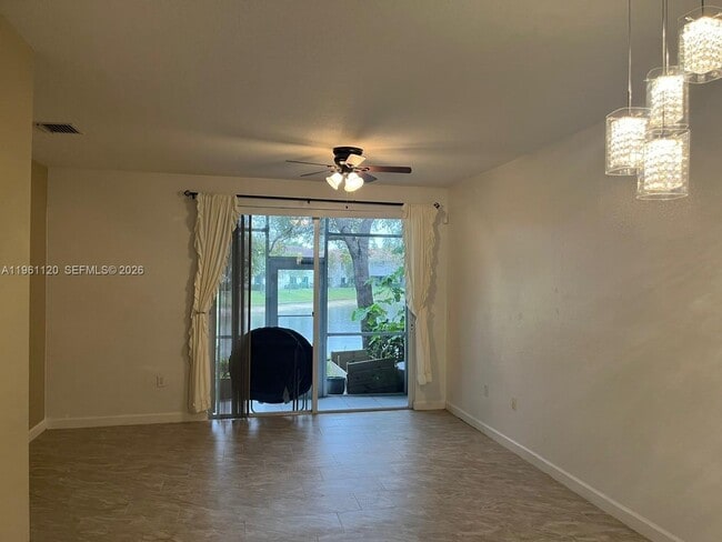 Building Photo - 4211 Napoli Lake Dr