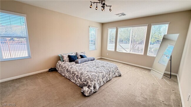 Building Photo - 61 Morning Mimosa Ct