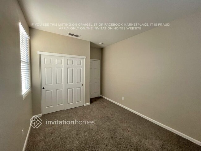 Building Photo - 7584 La Mancha Way