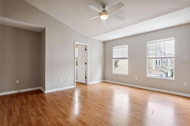 Building Photo - 2148 Golden Oak Ln