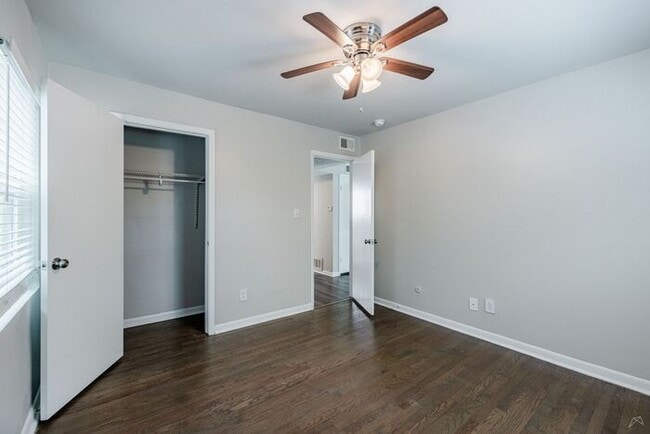 Building Photo - Second-Floor 2-Bedroom Premium Apartment | 850 SF