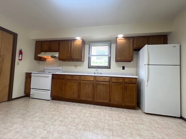 Building Photo - 367 Falling Run Rd