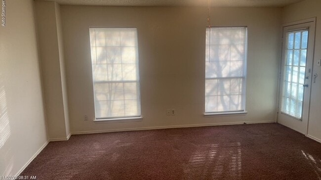 Building Photo - 3805 Braden Ln