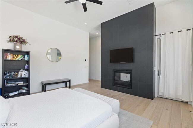 Building Photo - 10927 White Clay Dr