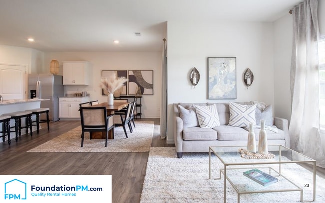 Building Photo - 7911 Hickory Meadow Rd