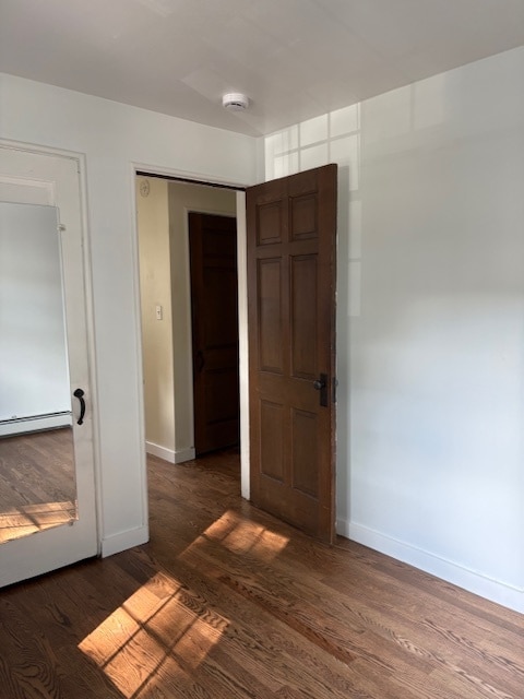 Building Photo - 5594 Apricot Ct
