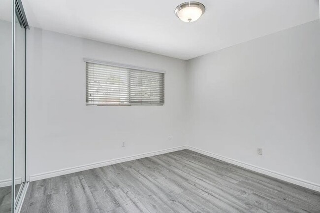 Building Photo - 4737 34th St