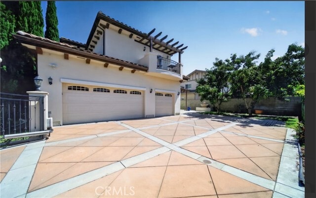 Building Photo - 788 S Manley Dr