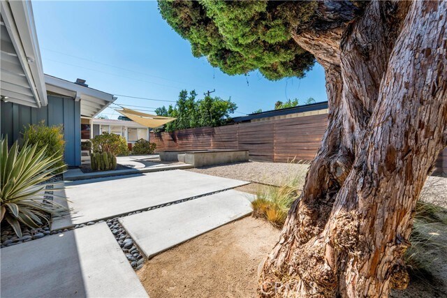 Building Photo - 3033 Volk Ave