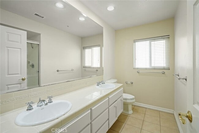 Building Photo - 7169 Castle Peak Dr