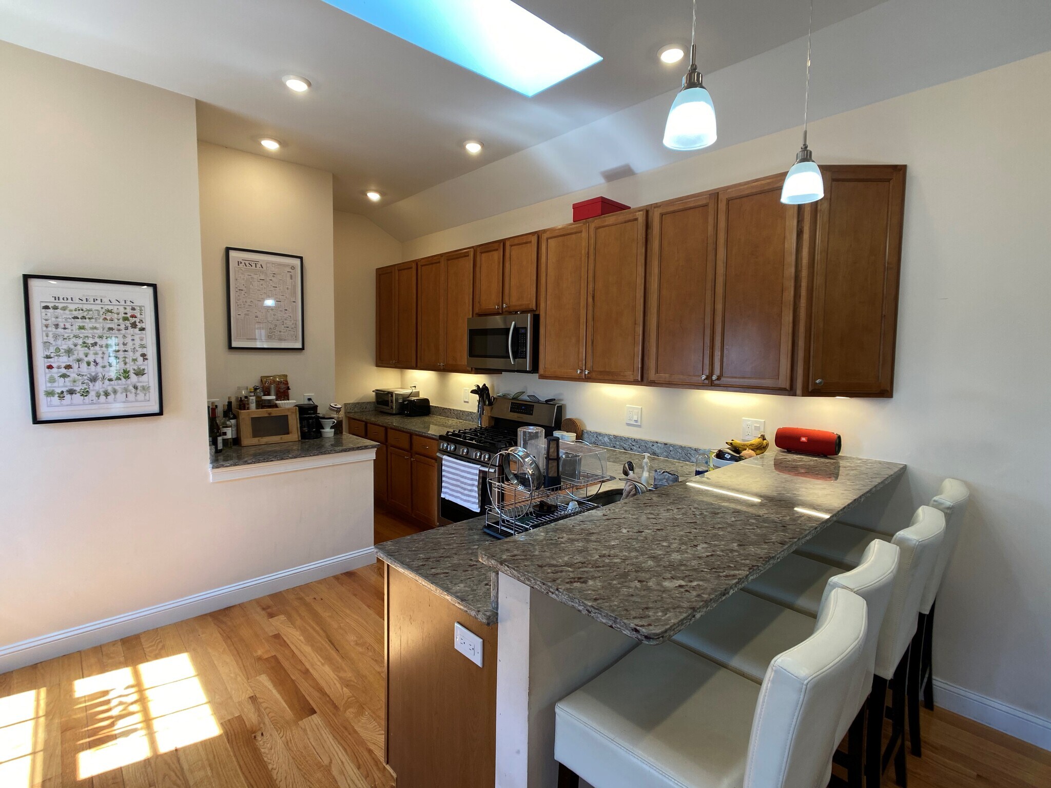 Building Photo - 14 Flint St