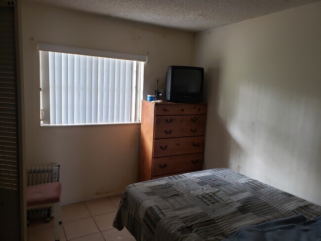 Building Photo - 309 N Emory Ave