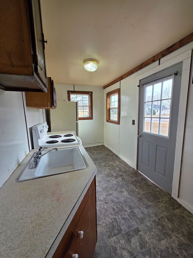 Building Photo - 1441 Oak St