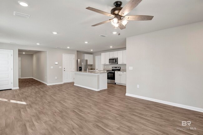 Building Photo - 32146 Calder Ct