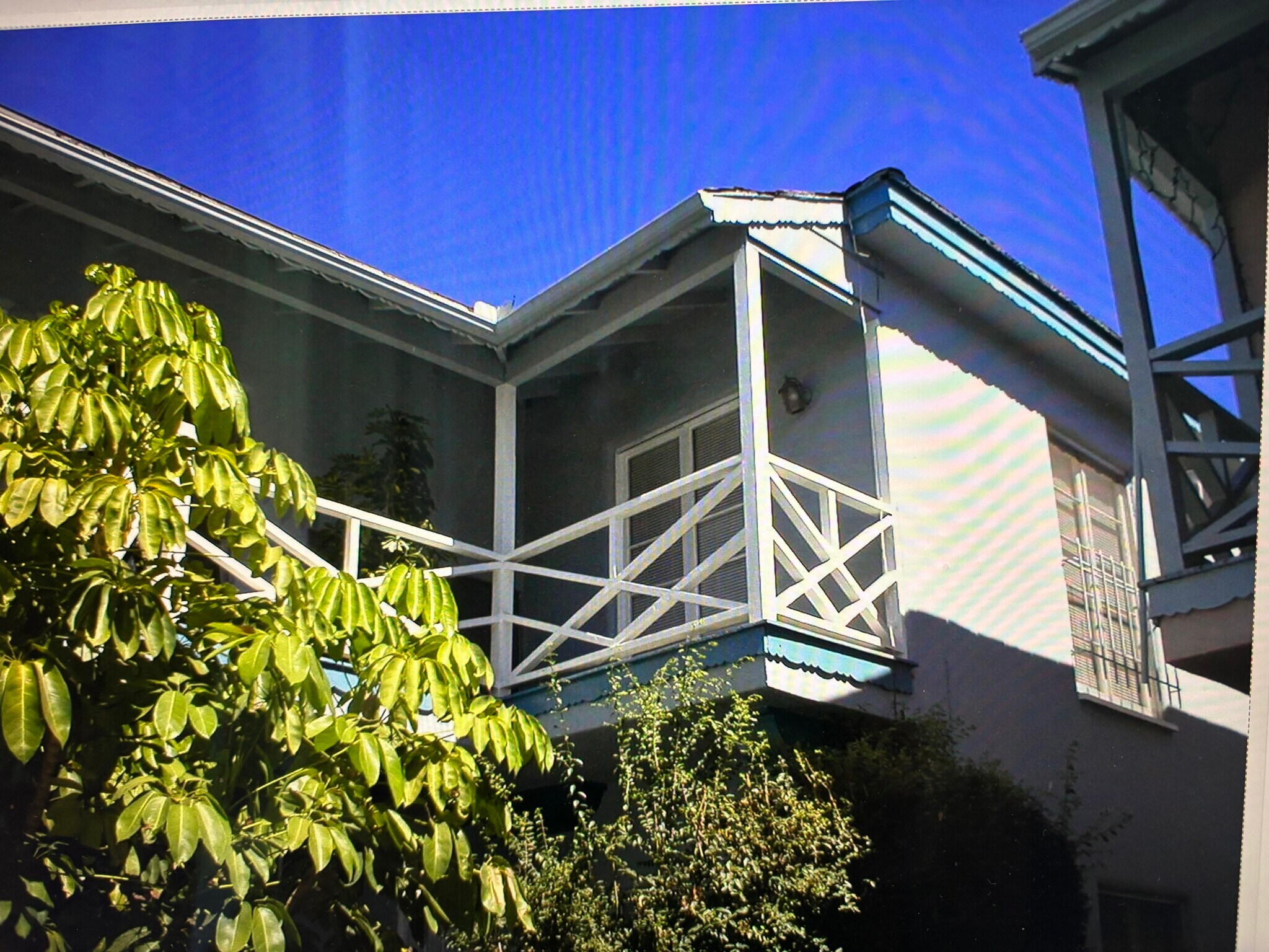 Building Photo - 442 N Spaulding Ave