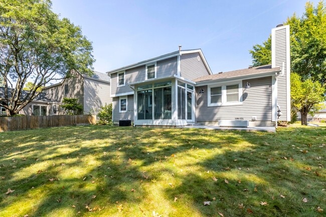 Building Photo - 2037 Sutter Pkwy