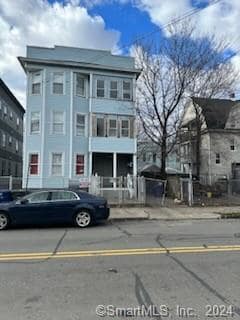 Building Photo - 481 Hollister Ave