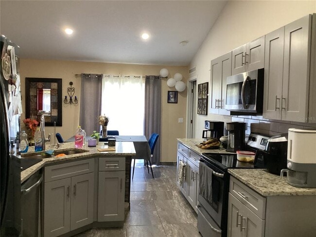 Building Photo - 134 Inconnu Ct