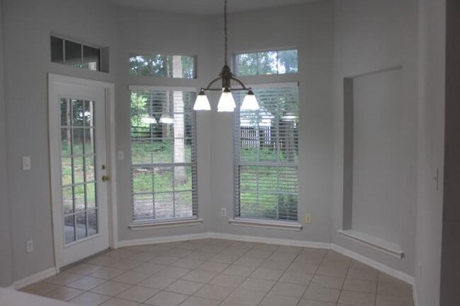 Building Photo - 4965 NW 8th Ave