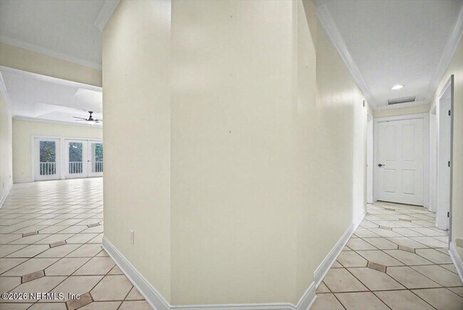 Building Photo - 100 Bermuda Bay Cir